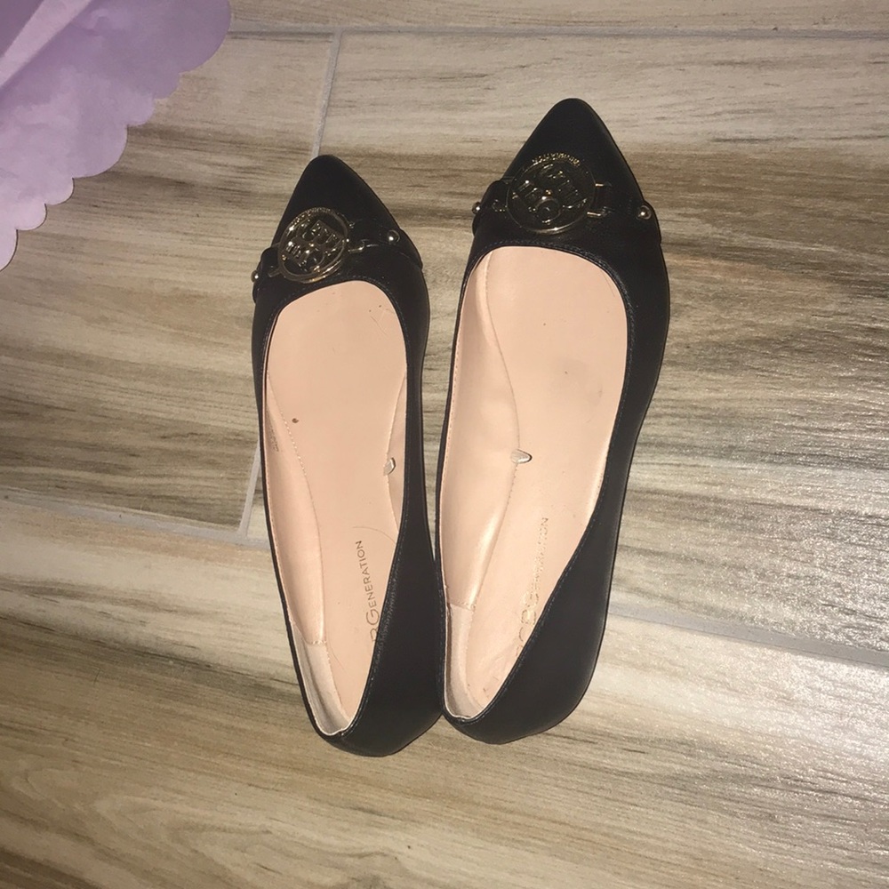 BCBGENERATION flats